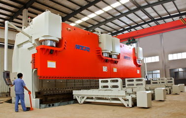 Mua Điện 380V / 50hz Đường đệm nặng Đồng bộ uốn cong CNC Tandem Press Brake online manufacture