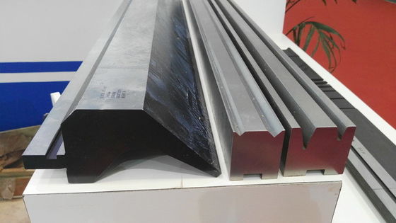 Mua Phong cách Châu Âu có thể tùy chỉnh Báo chí Dụng cụ phanh 42CrMo Phần Đấm / Khuôn online manufacture