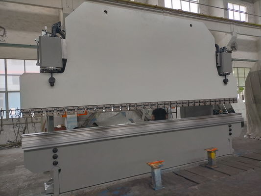 Mua Máy phanh CNC thủy lực 5000kg với chiều dài uốn 6000mm và góc uốn tối đa 175 ° cho hình thành kim loại công nghiệp online manufacture