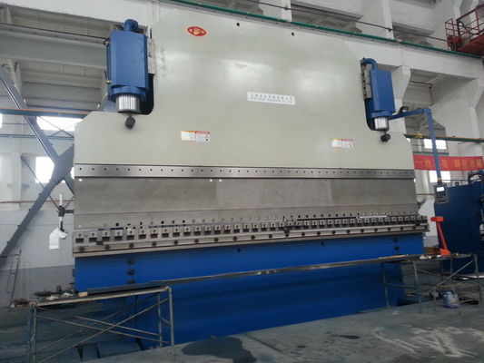 Mua CNC Hydraulic Press Brake với 400KN Max Pressure 175° Max Bending Angle và 6000mm Max Bending Length for Sheet Metal online manufacture