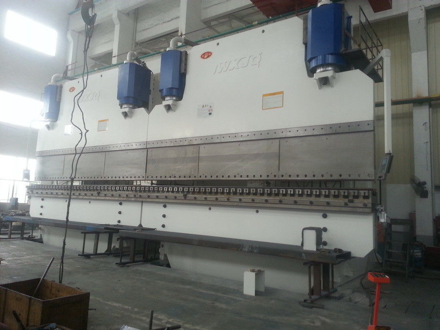 Tự động 1300T CNC Tandem Hydraulic Press Brake 415V / 50Hz Độ dài uốn cong 20 mét