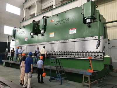 1200Tons LVD CNC Tandem Press Brake Machine 100- 3000 Tons Chiều dài bàn 2 - 12m