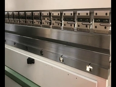 Máy chấn thủy lực CNC thép không gỉ 4mm WE67K-160/4000