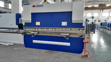 Ứng dụng đa năng 380V Metal Sheet Press Brake cho chiều dài 3200mm